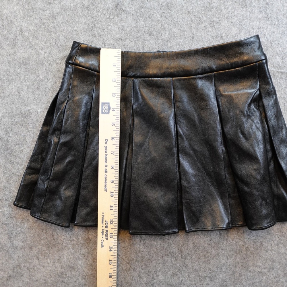 Amanda Uprichard Skirt Womens Extra Small Black Mini Vegan Faux Leather Skort - Picture 7 of 10